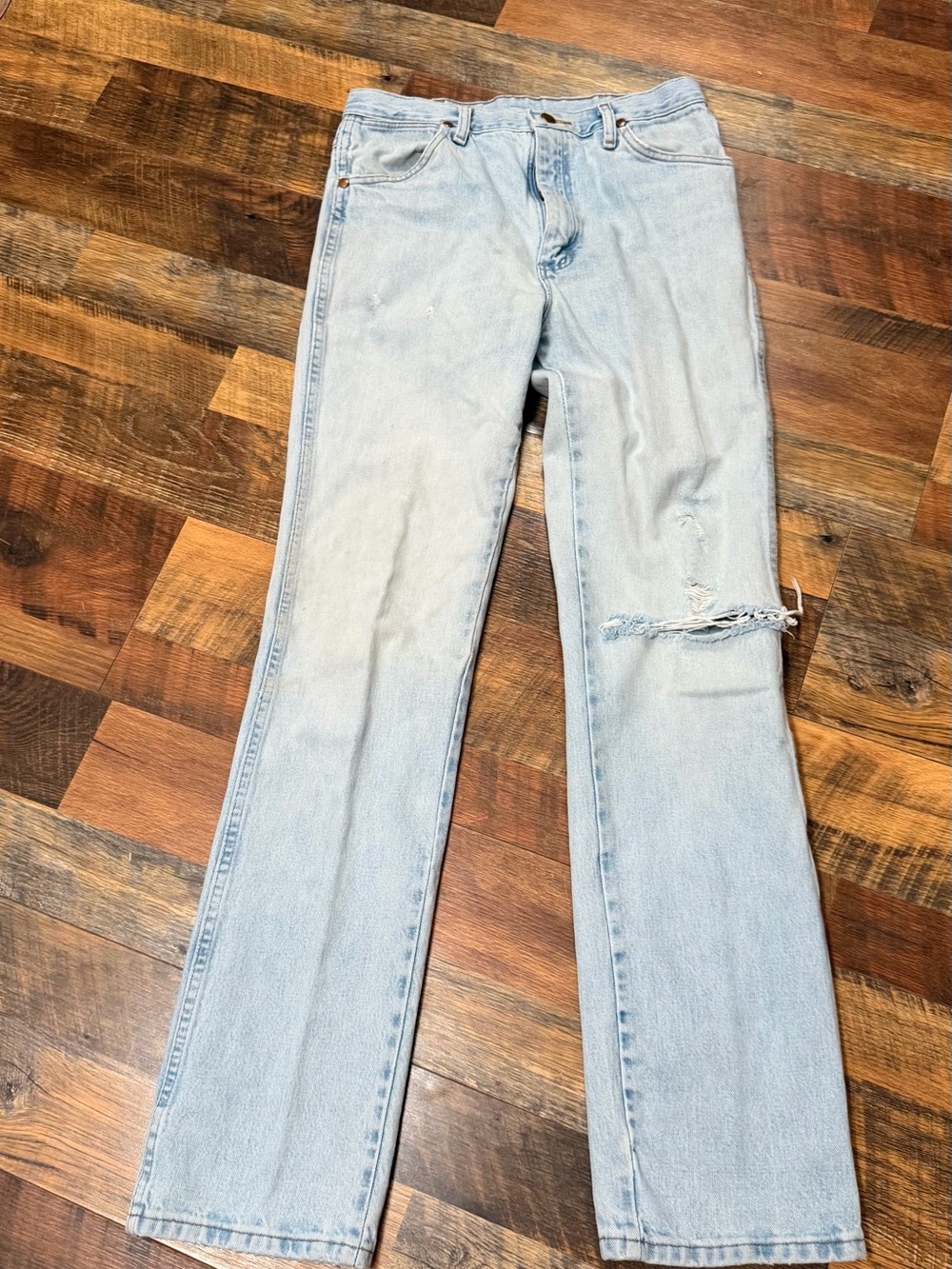 Wrangler Light Blue Straight Leg Jeans with Knee Rip